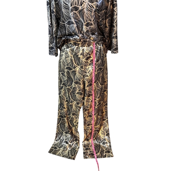 Masseys Abstract Print 2-piece Romper XL Metallic Material Very Unique! - Picture 7 of 15